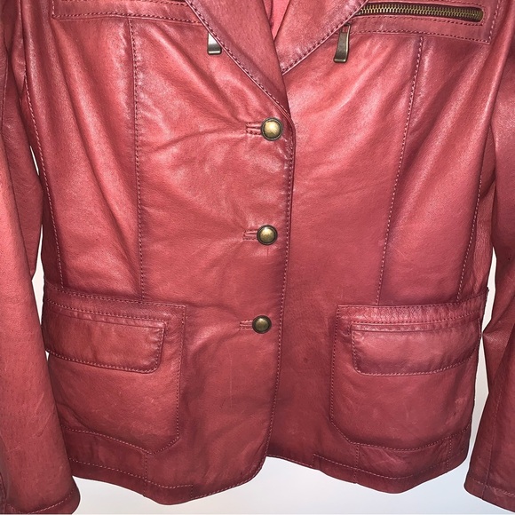 Danier Women's Red Leather Jacket M - Picture 6 of 13